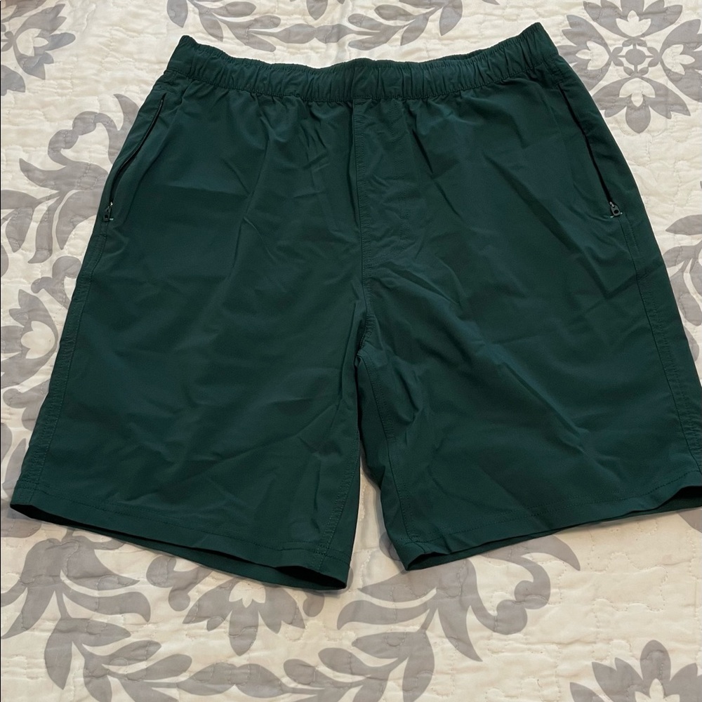 Myles Momentum Shorts